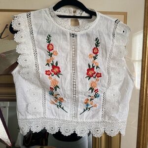 Embroidered White Lace Crop Top with Floral Detail